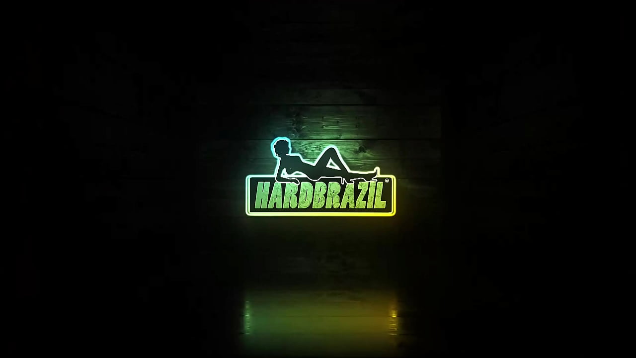 Fernanda Uzi na sua primeira vez fez DP e DAP