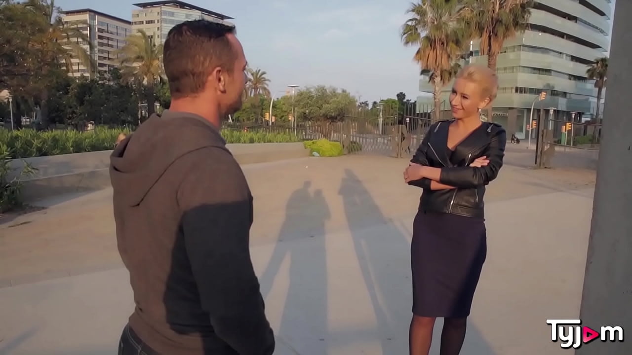 Katrin fucks harcore sex