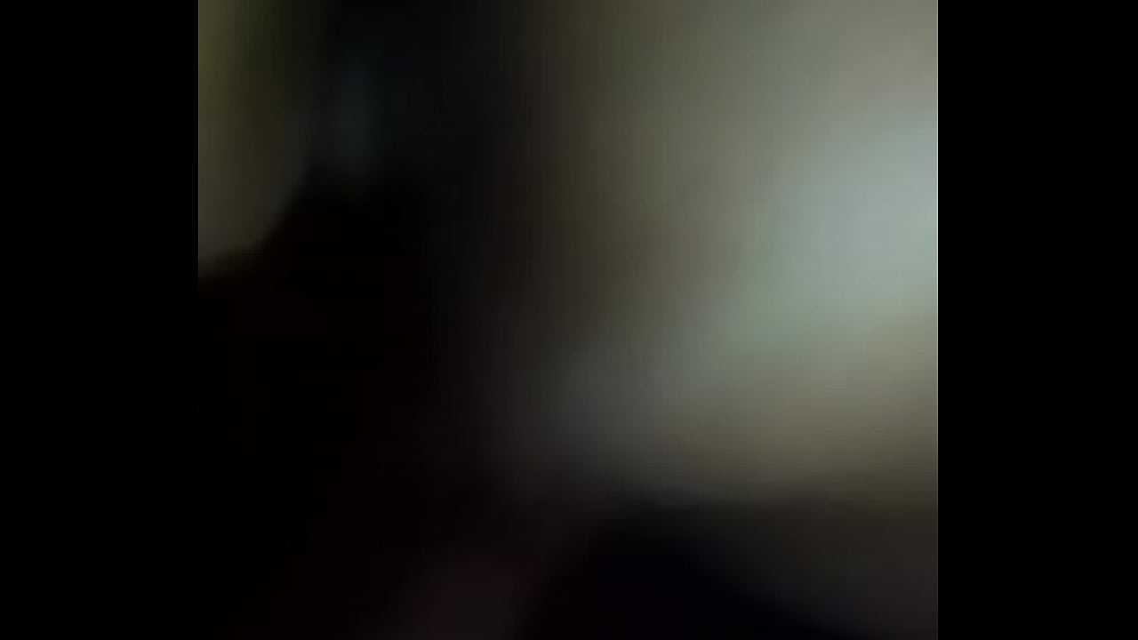 Dedos m&aacute;gicos do lobo deixam a Loba totalmente molhada de tes&atilde;o