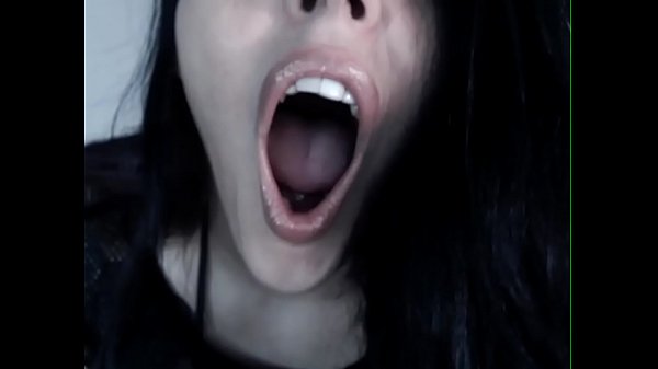 Cum in my mouth while I squirt!