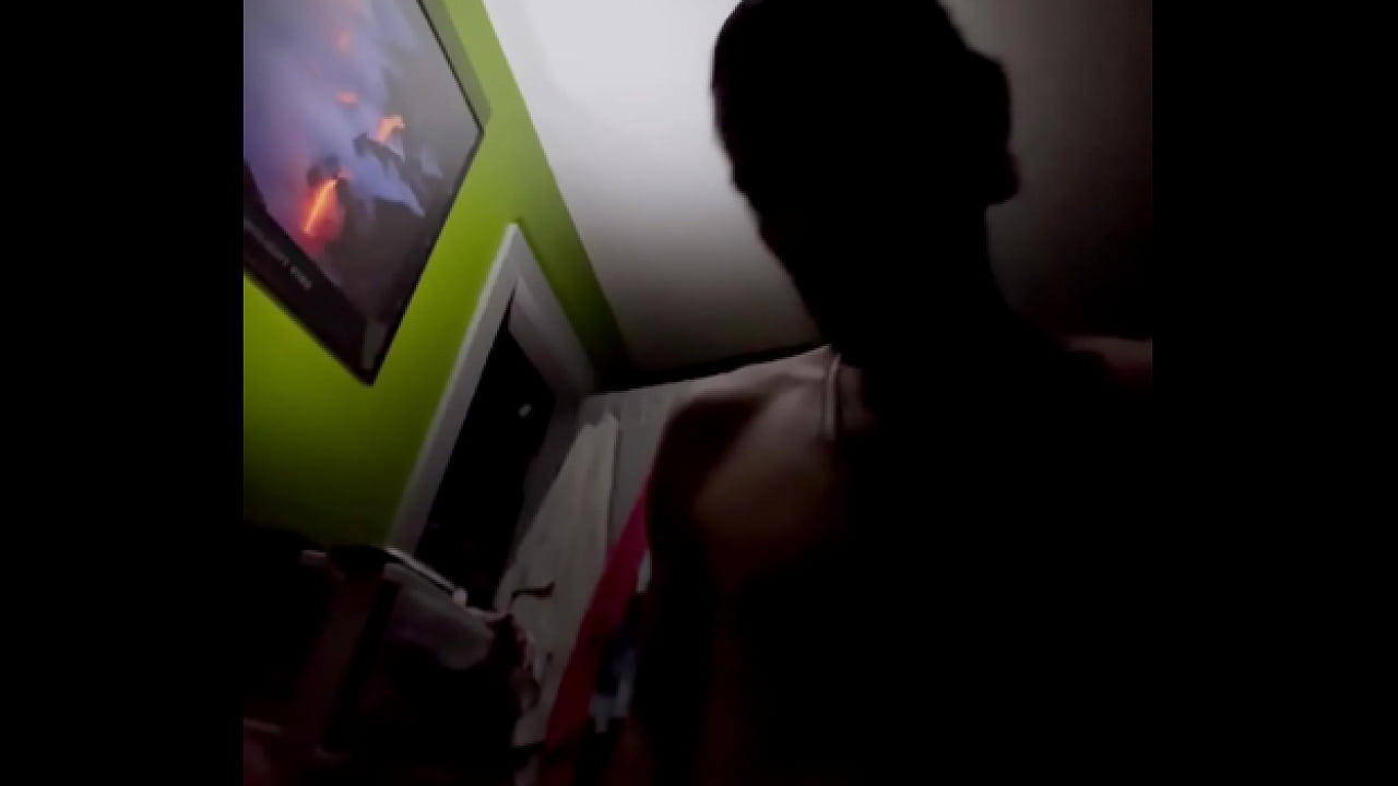 Foll&eacute; a Mi Compa&ntilde;ero De Clase Apretado Co&ntilde;o Justo Despu&eacute;s De Las Clases y Cubierto De Semen