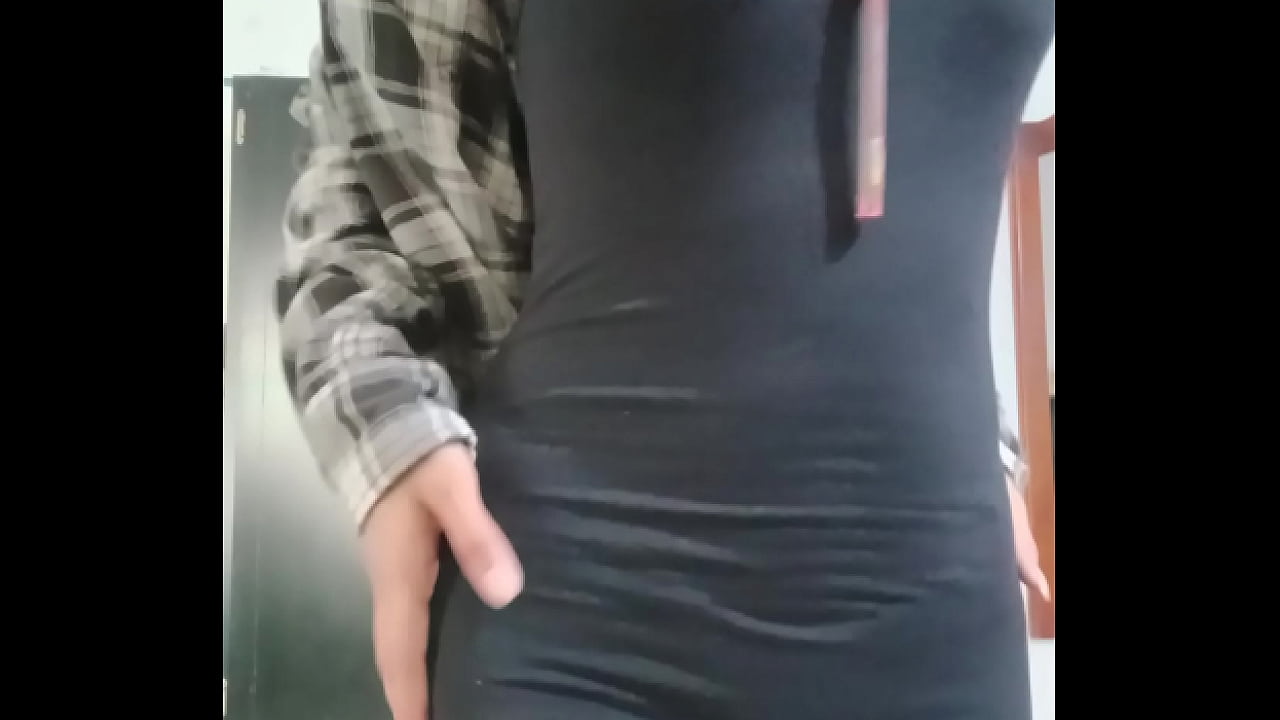 Secretaria seduce a su jefe en reuni&oacute;n por llamada. Mira lo que pasa...