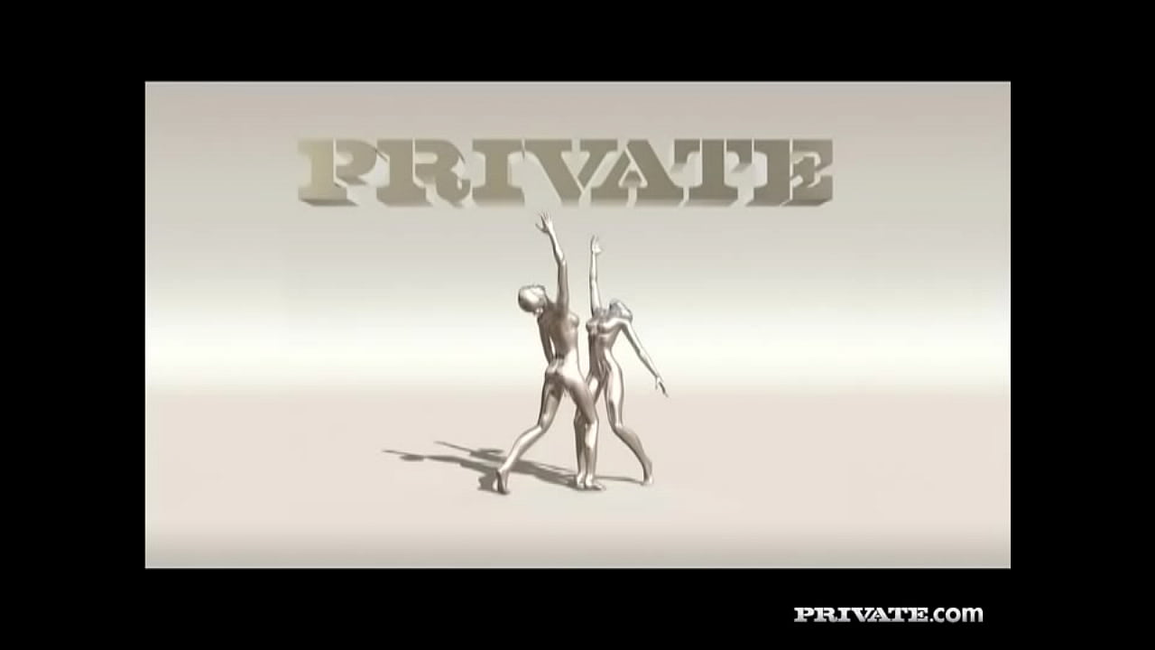 Bambie Dolce and Veronica Sinclair Use Sex Toys before Getting Fucked