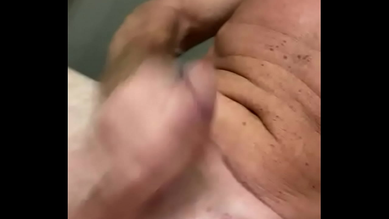 I Hope My Friend Doesn&rsquo;t Catch Me Jerking on Her Bathroom