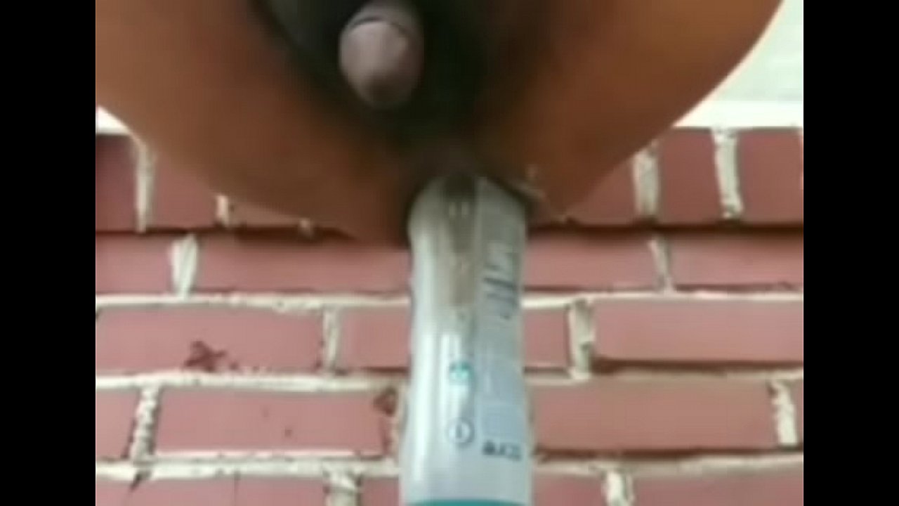 Ano dilatado y mojado