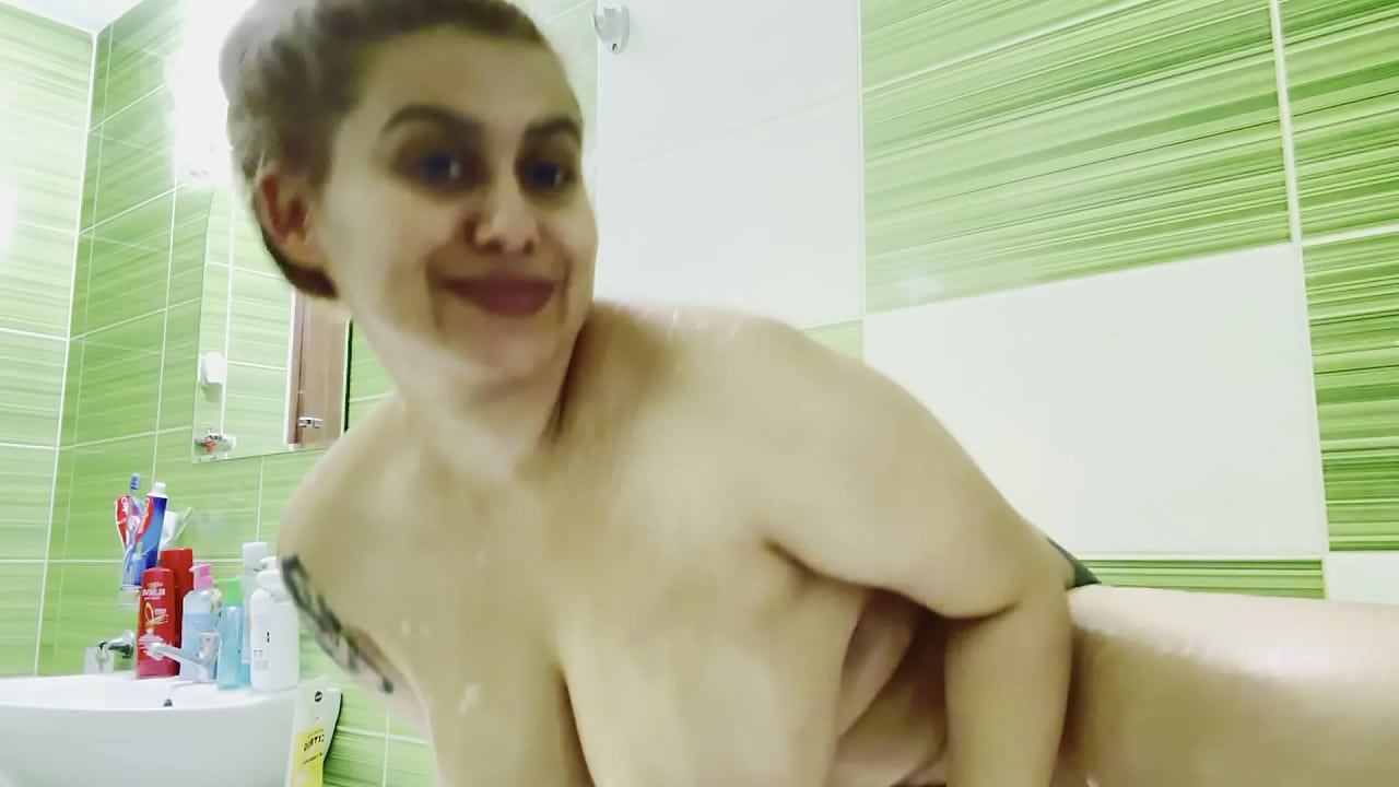 pussy lips and boobs