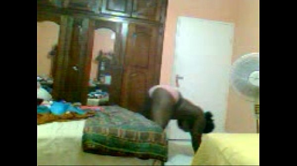 fat chick dance up a storm