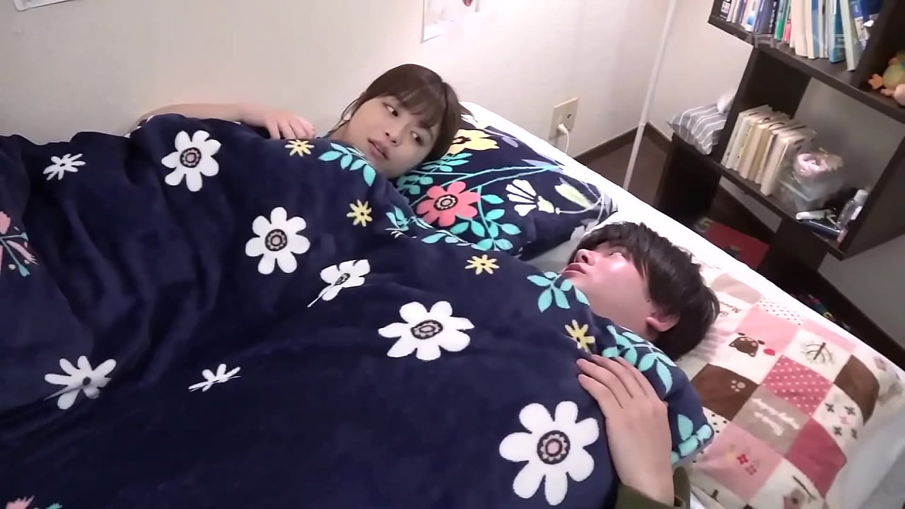 Kanon Kanade - I'm her senior. I love her so much, but she doesn't see me as a man, she just sees me as a friend...