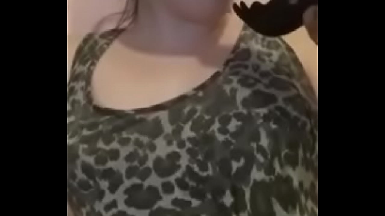 18 year old gives sloppy head