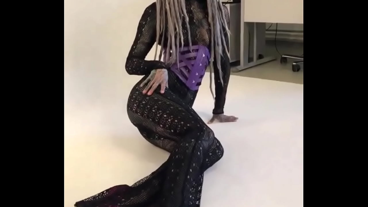 Sneaking you behind the scenes with sujata.photography! ?#Sneaking #sneak #behindthescenes #bts Sneaking sneak behind...