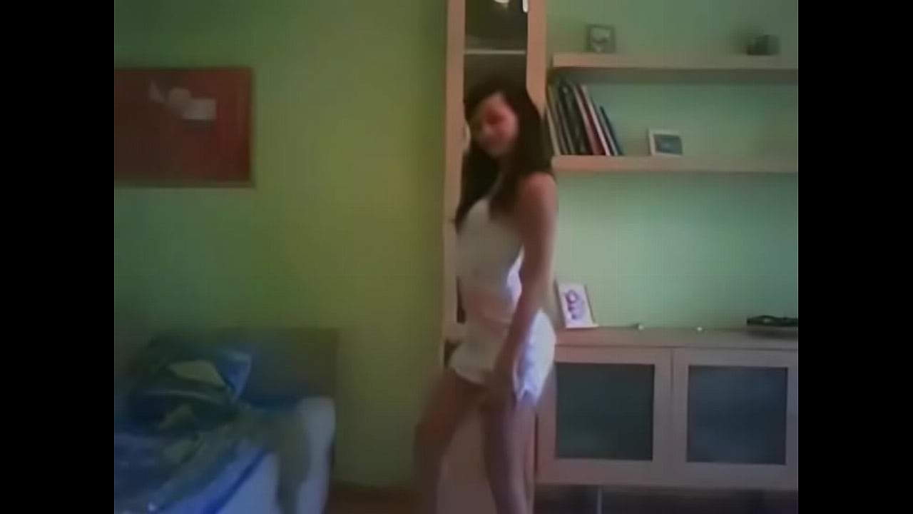 My girlfriend is doing a super nice lapdance, enjoy