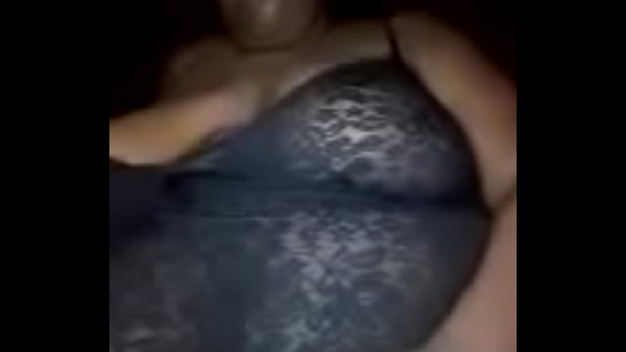 Black fat pussy hoe stabbin her self