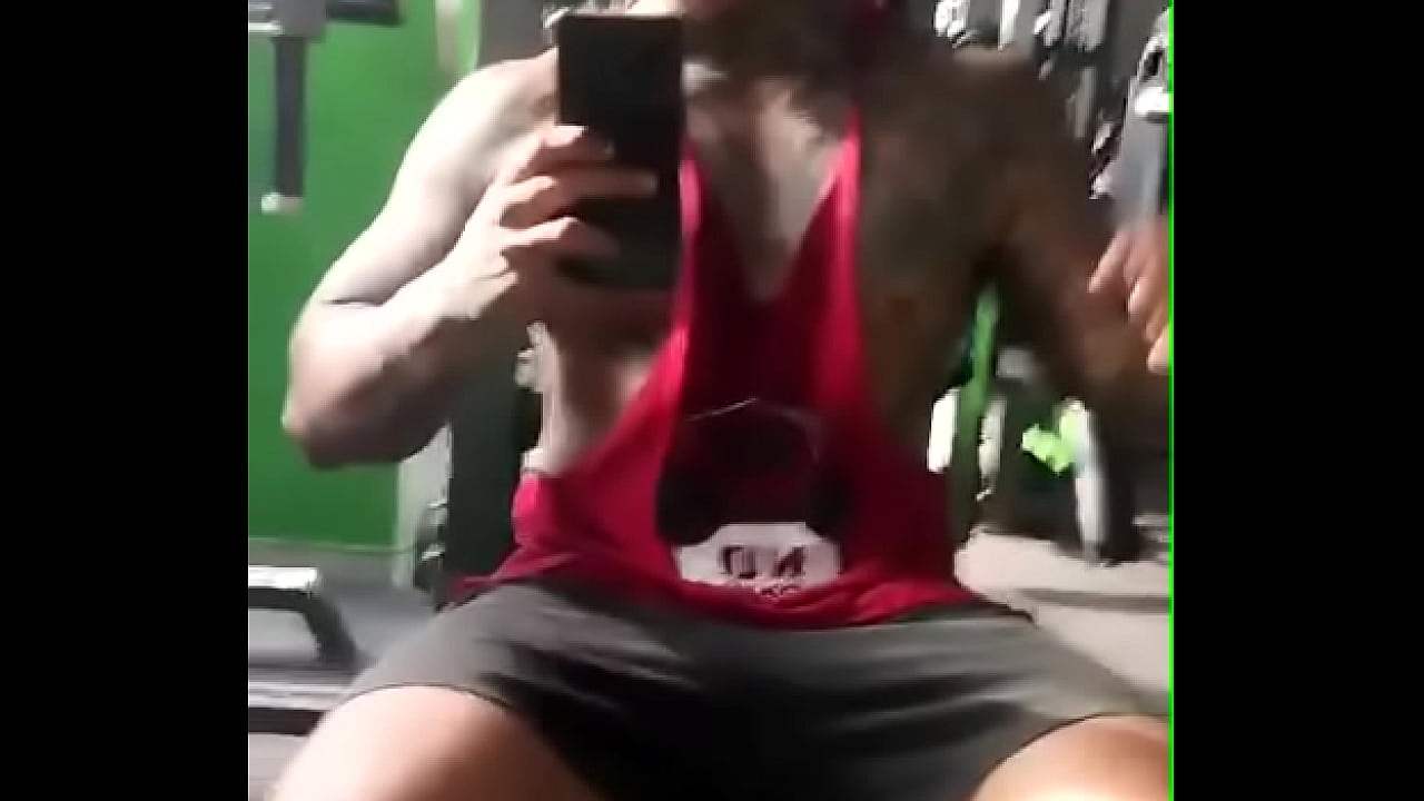 entrenandodime que te gustaria verme hacer en el gimnasio ?