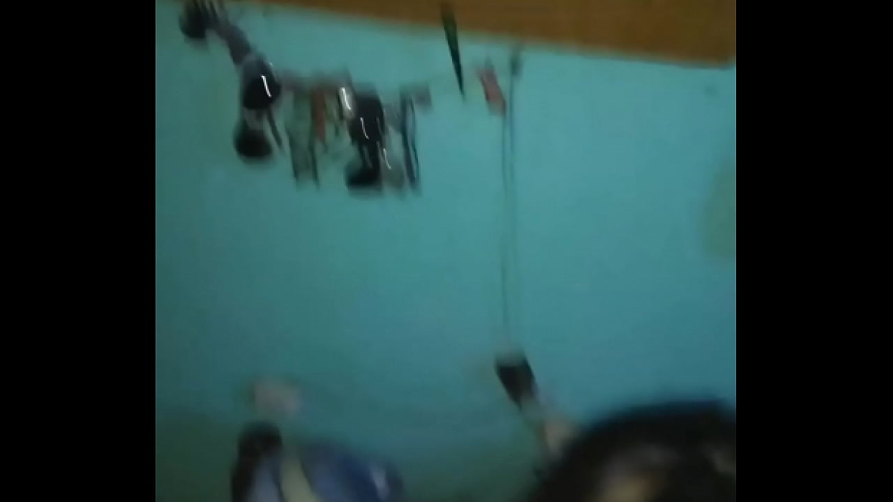 Follando a mi &uacute;nica chica en mi habitaci&oacute;n