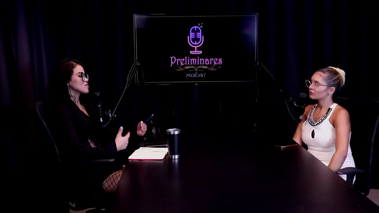 Trabalhou em casas noturnas, foi agredida por clientes, quer dan&ccedil;ar com Anitta, e o que quer alcan&ccedil;ar... - Barbara Sol (WATCH ON: SHEER/RED)