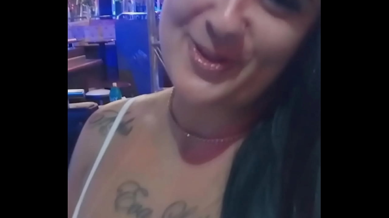 Bia Fire - Esvaziando os sacos - RAPIDINHAS EROTIKAXXX