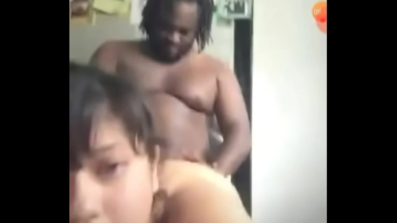 Pareja interracial