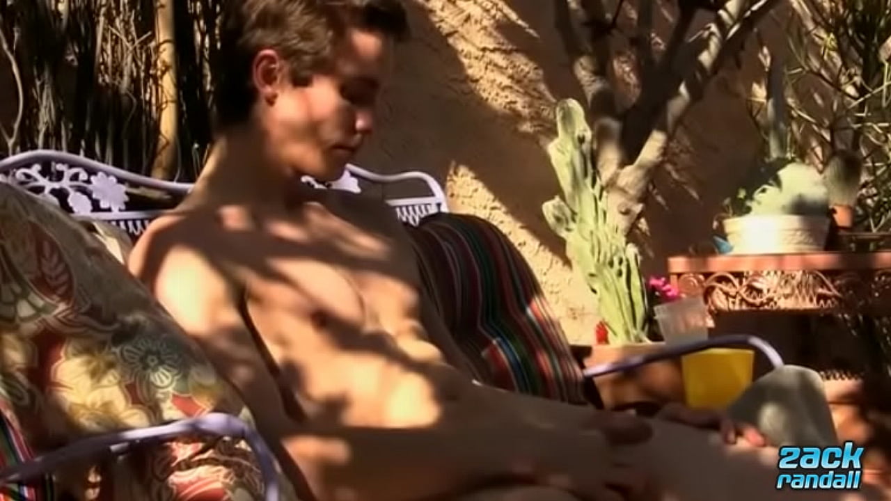 Hot Tub Afternoon Sesh With Sexy Buddy