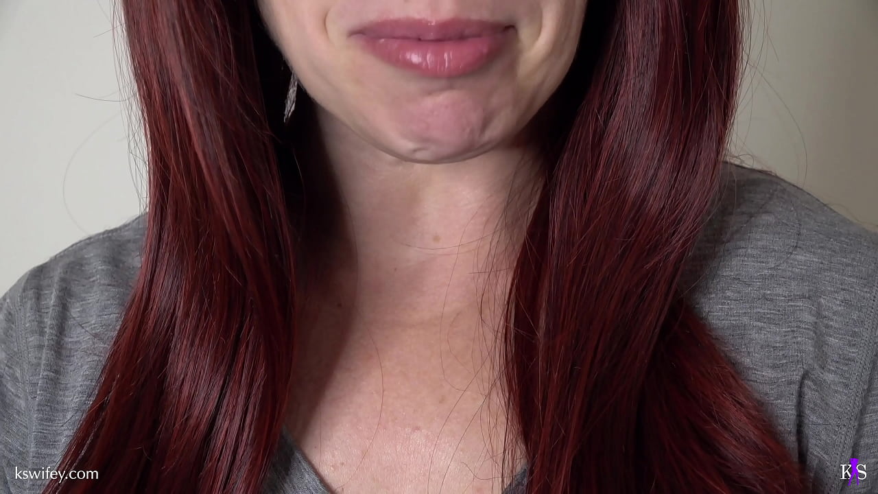 Best Friend's Naughty Older and Sexy Stepmom