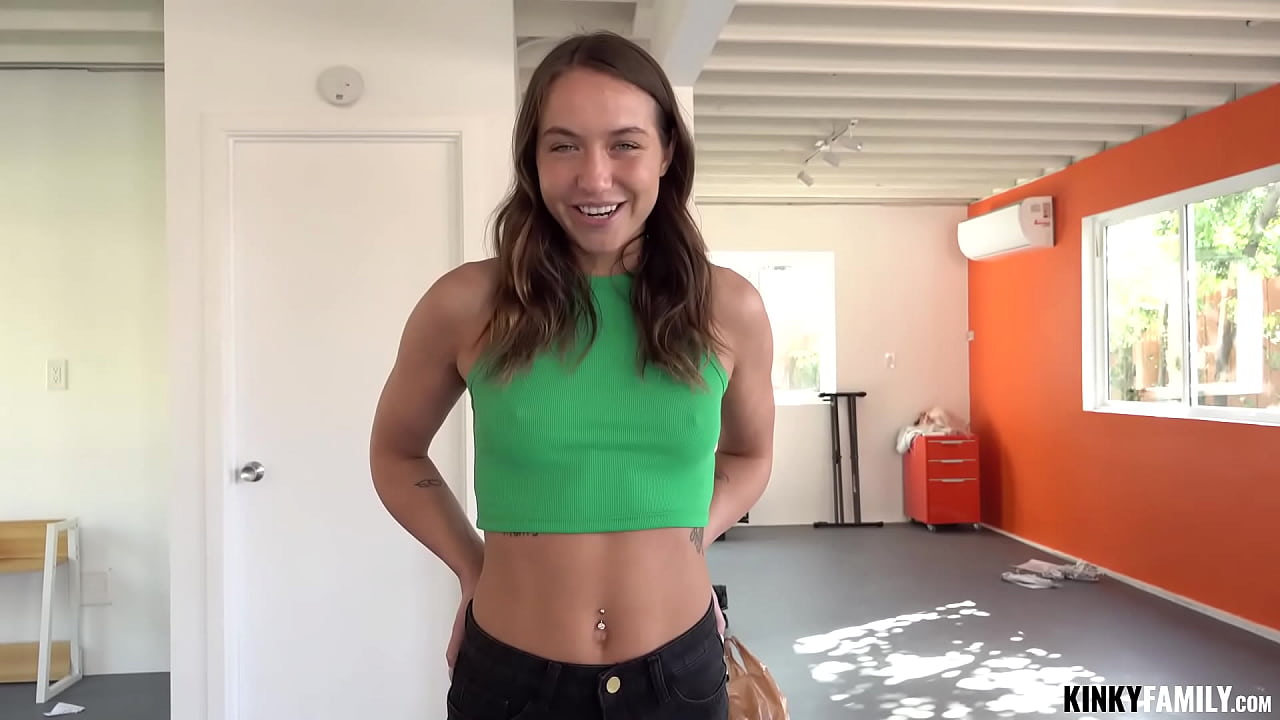 Kinky Family - Watching her suck my big cock while calling me daddy gave me such a fucking rush I never experienced before