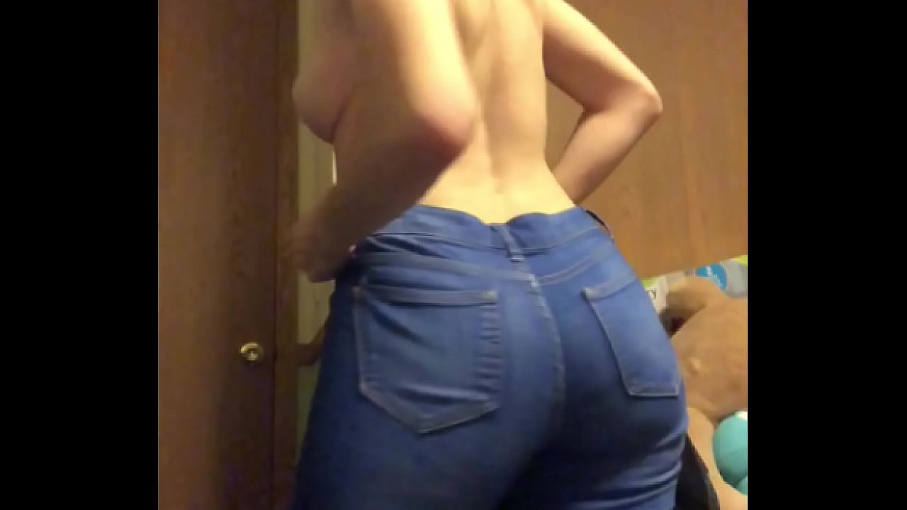 fat ass bitch trying jeans