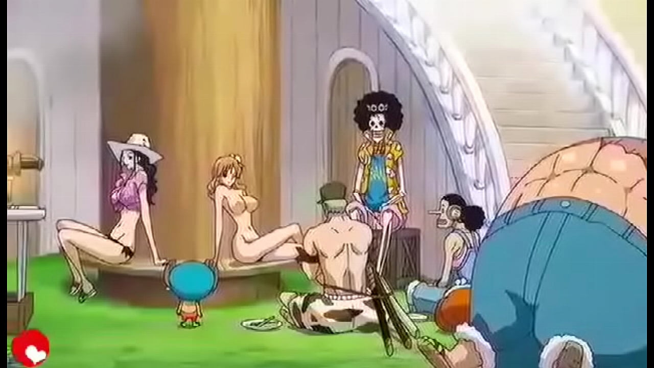 Nami and Robin play volley ball