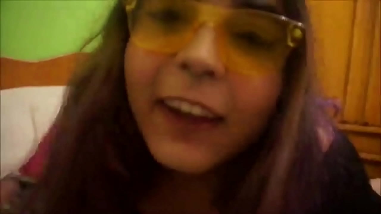 TIREI UM MENDIGO DA RUA E DEIXEI ELE ME DAR UMA SURRA DE PIROCA - ALICE HAEL - BLUEZAO