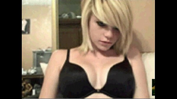 Rubia de 22 a&ntilde;os por cam