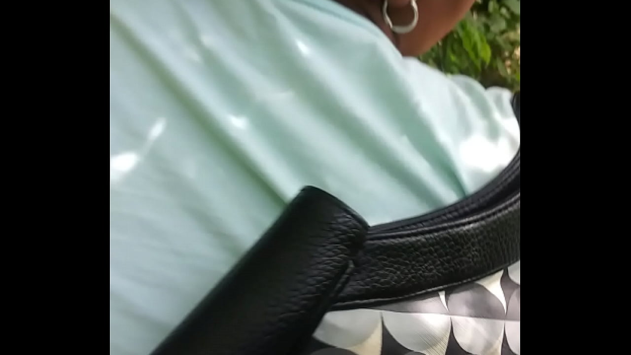 Old thot fucked outside