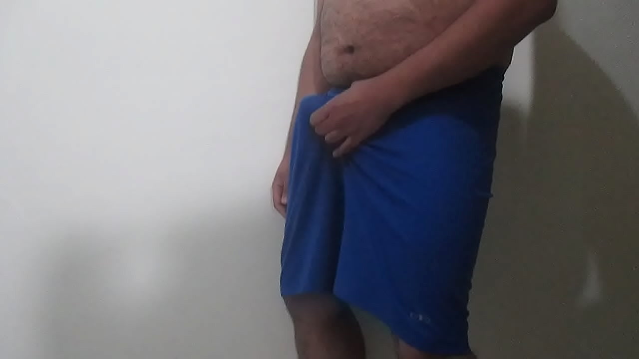 Brincando por cima da roupa