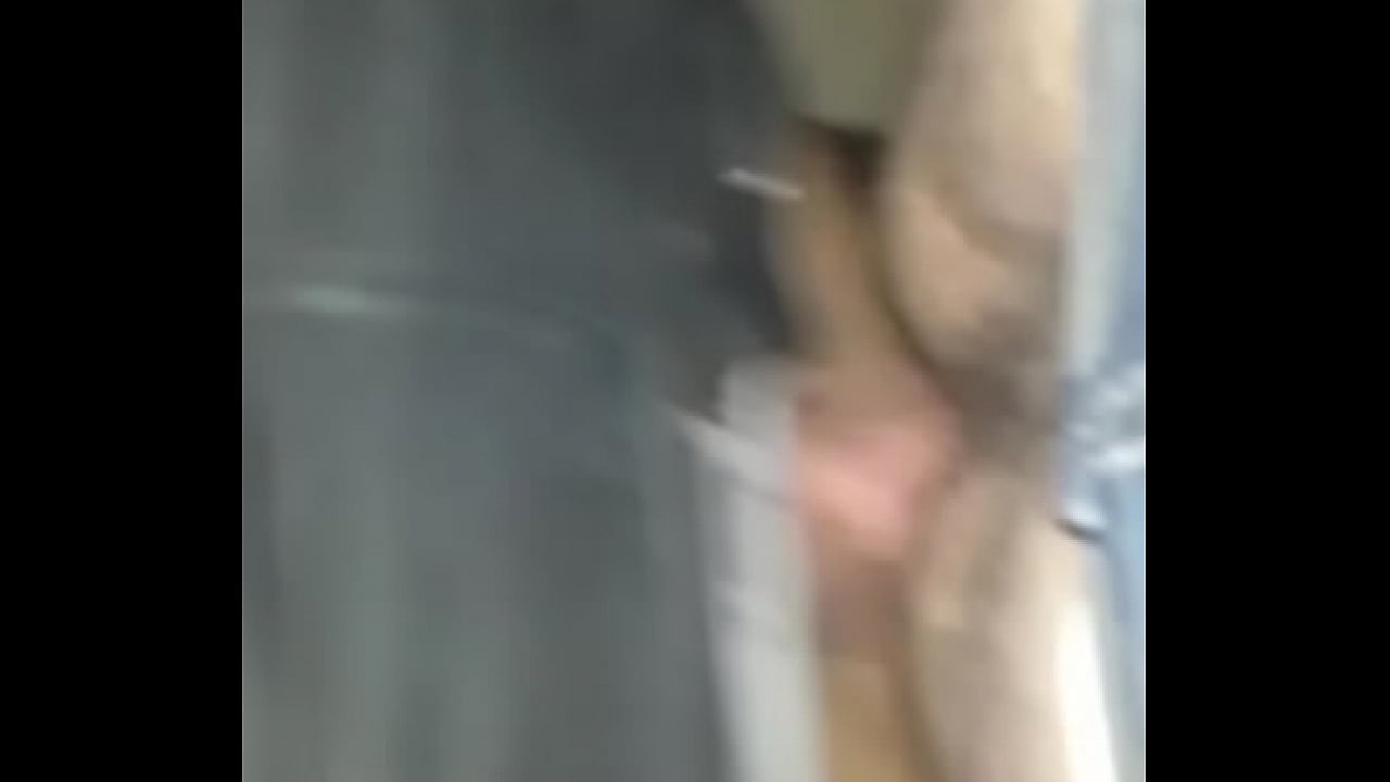 Na escada do shopping