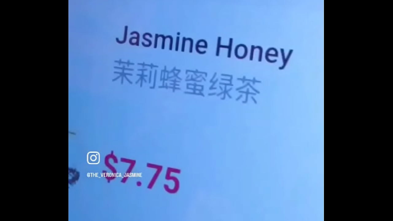 More yummy adventures from Boston! Who's ready to see the adventures Vegas is bringing me??? Blush Erotica#plussizetrav ...