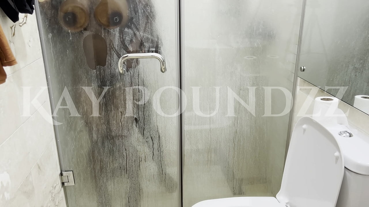 Sexy Teen Meets Guy In Hotel Room For Shower Sex