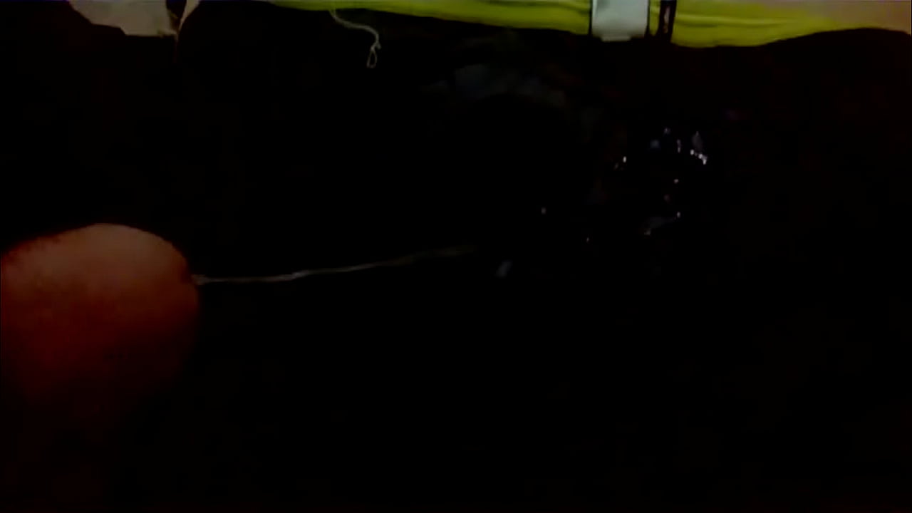 noche aburrida sacando leche