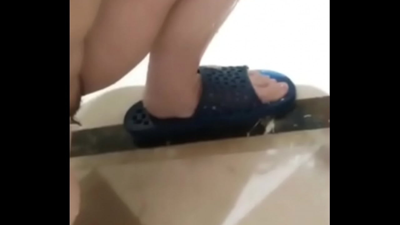 濕背秀好看，性感又撩人