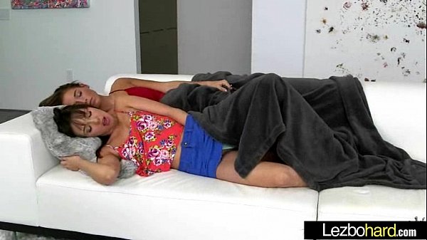 (Jenna Sativa & Val Midwest) Hot Teen Lez Girls Make Love In Sex Scene mov-15