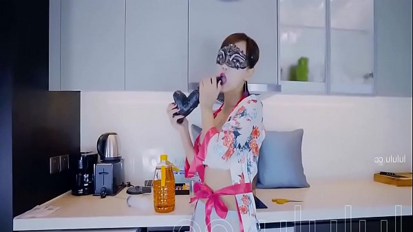 遭受到重击外身上还有许多暗遭受到重击外身上还有许多暗伤看起来像遭受到重击外身上还有许多暗伤看起来像是长期被家暴是长期被家暴伤看起来像是长期被家暴