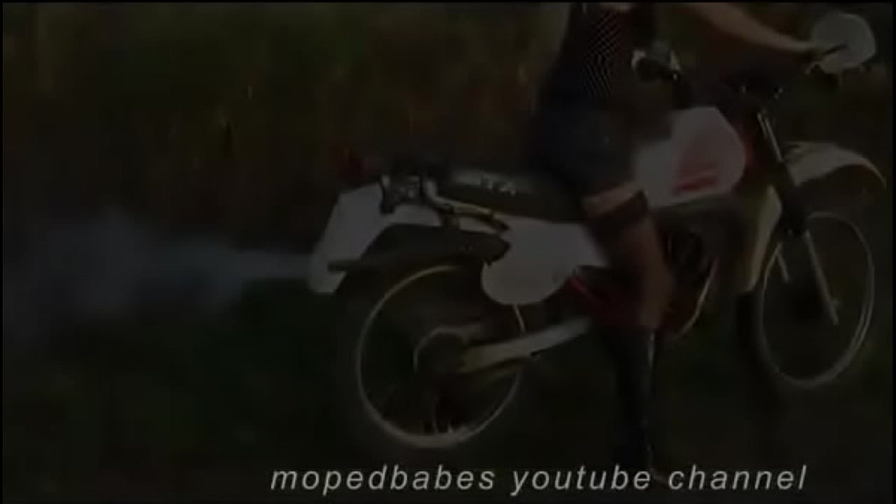 compil of girl cranking bikes