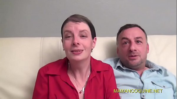 Sylvie une cougar adore les gangbang de grosse bite