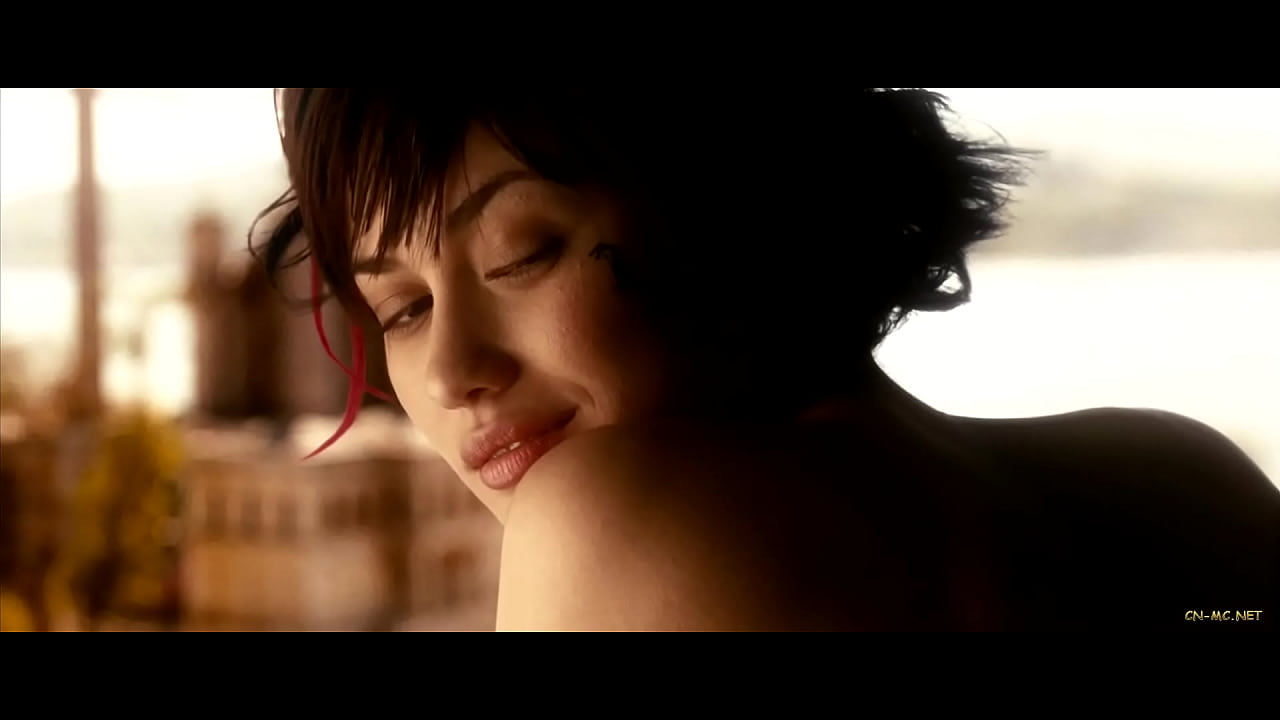 Olga Kurylenko - Hitman (2007) 2
