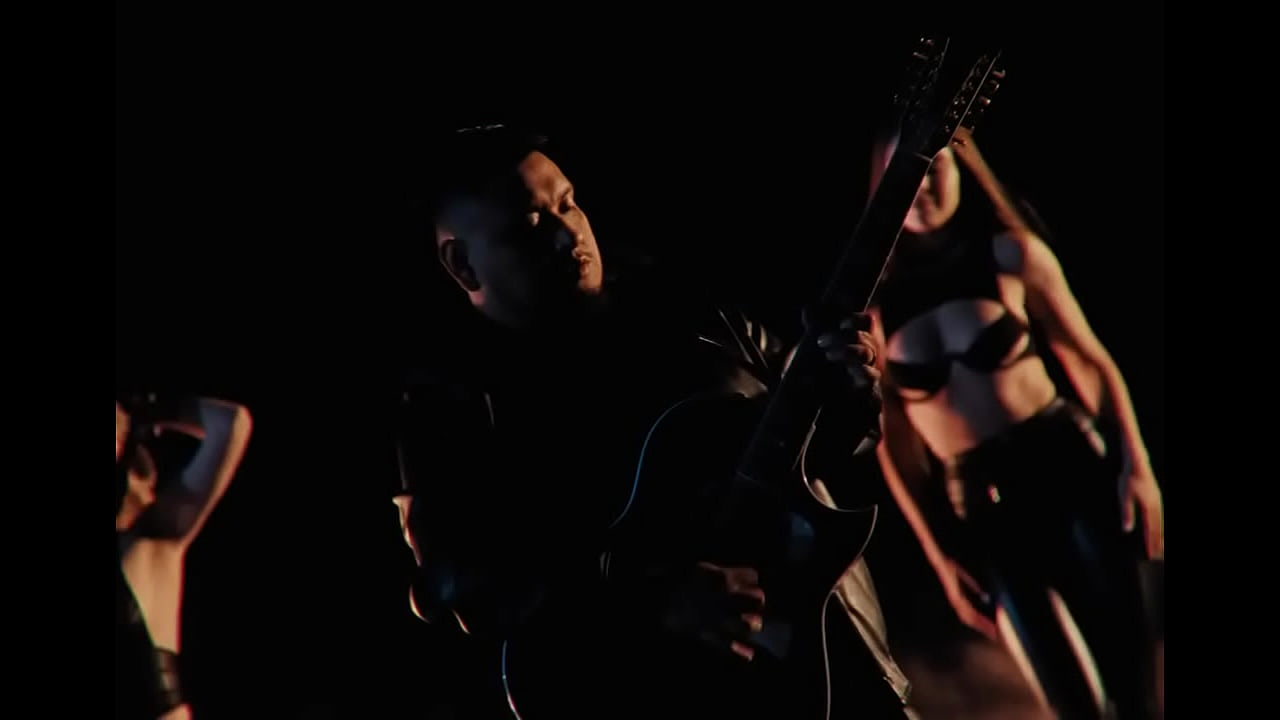 JOP HAC&Eacute; DEBUTAR