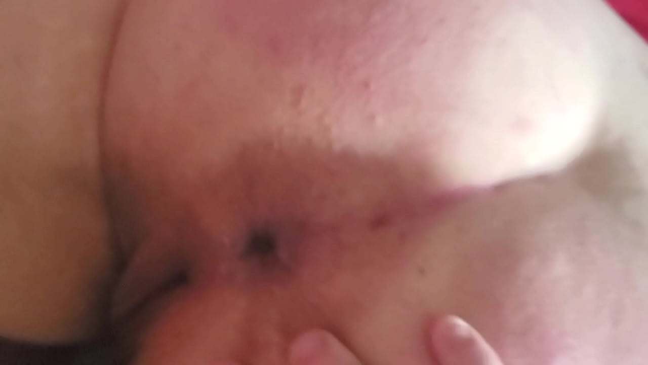 She gives anal willing and loves it