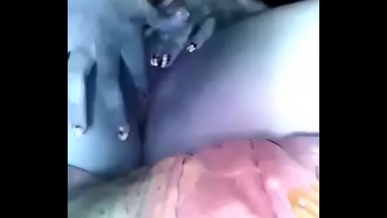 Mi novia se masturba pensando en mi ^-^