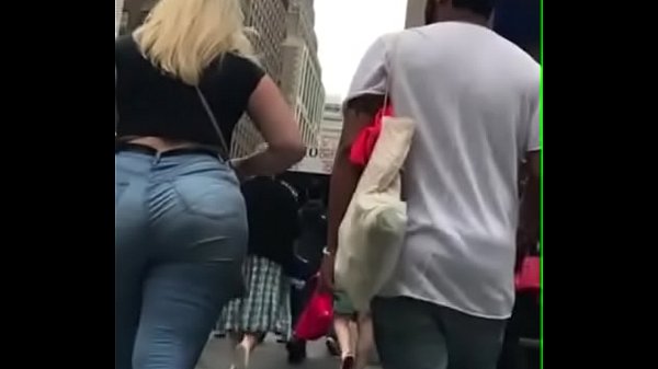 candid street jeans walking blue tight huge culona
