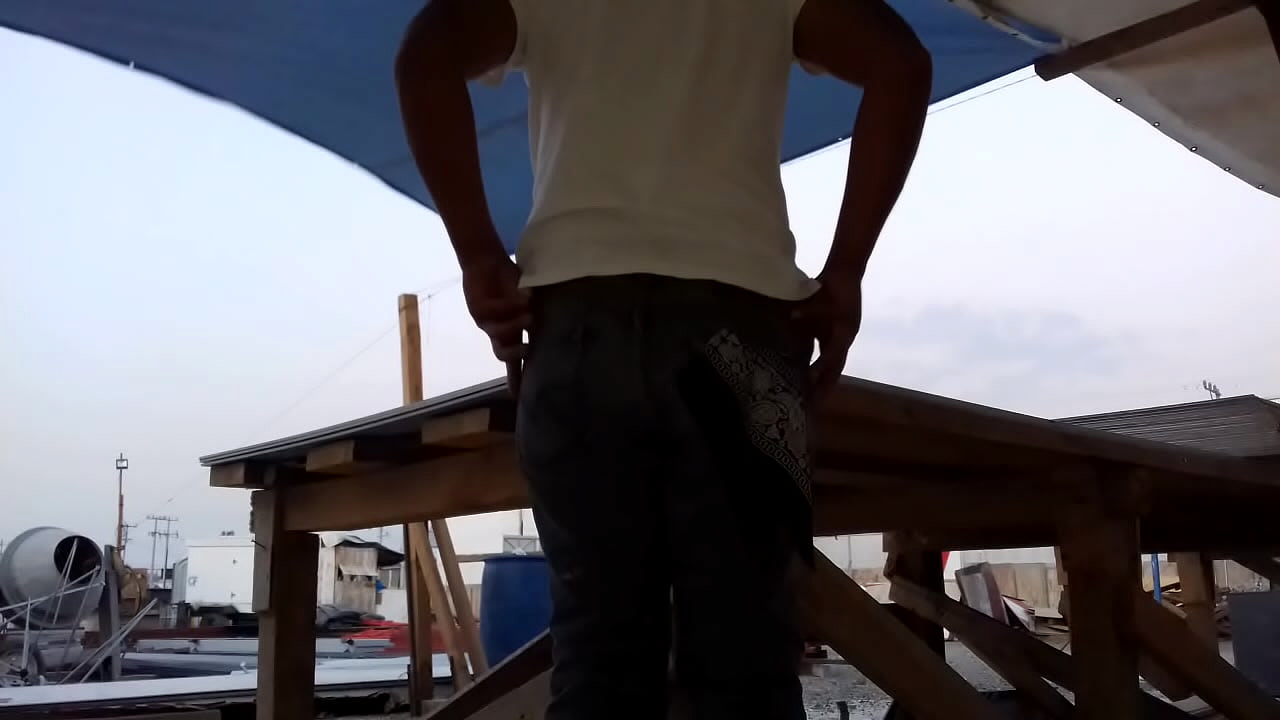 Devil Boy trabajando