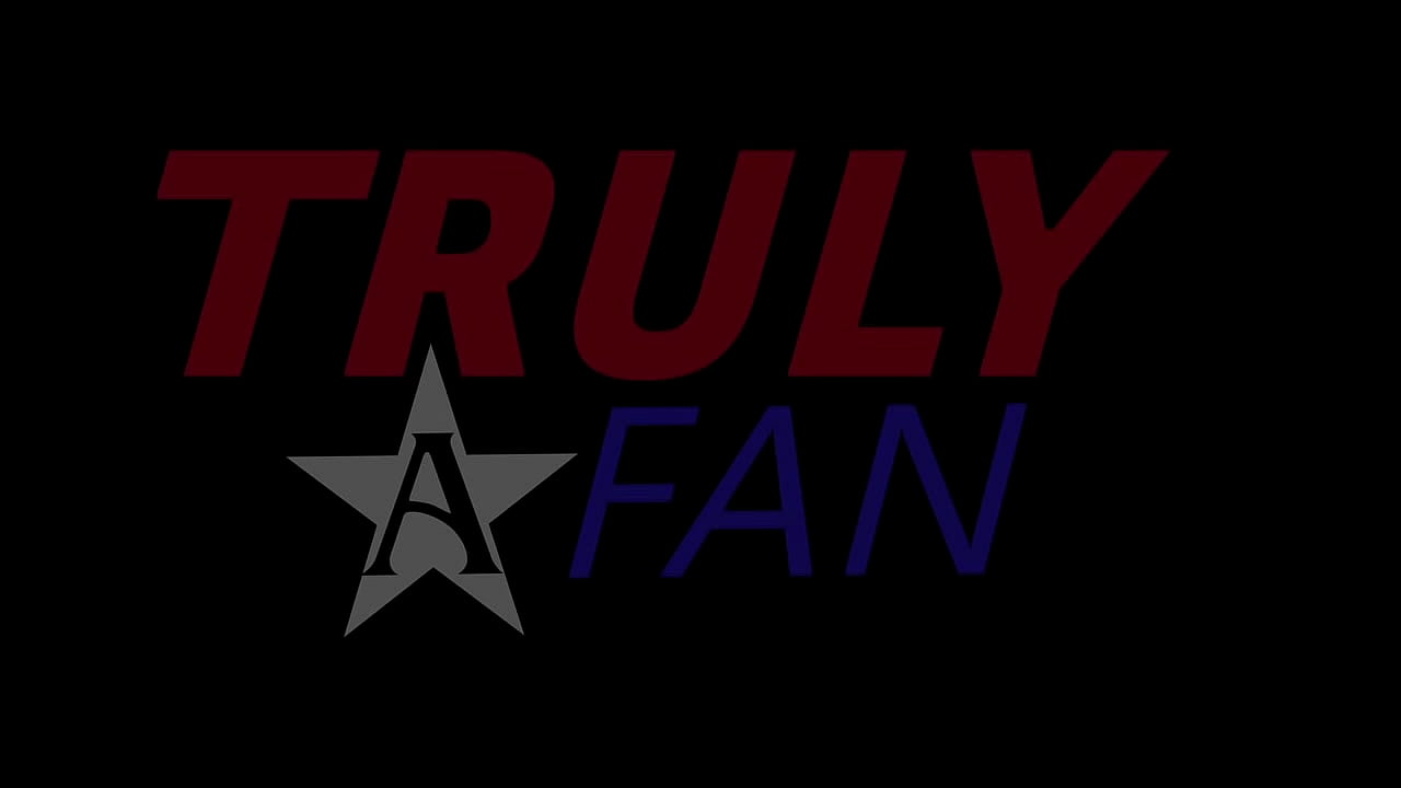 Yasmine Woods' Pussy Gets Blasted With Cum After Blowjob