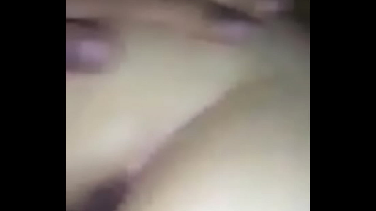 a mi amiga de 18 a&ntilde;os le gusta coger rico