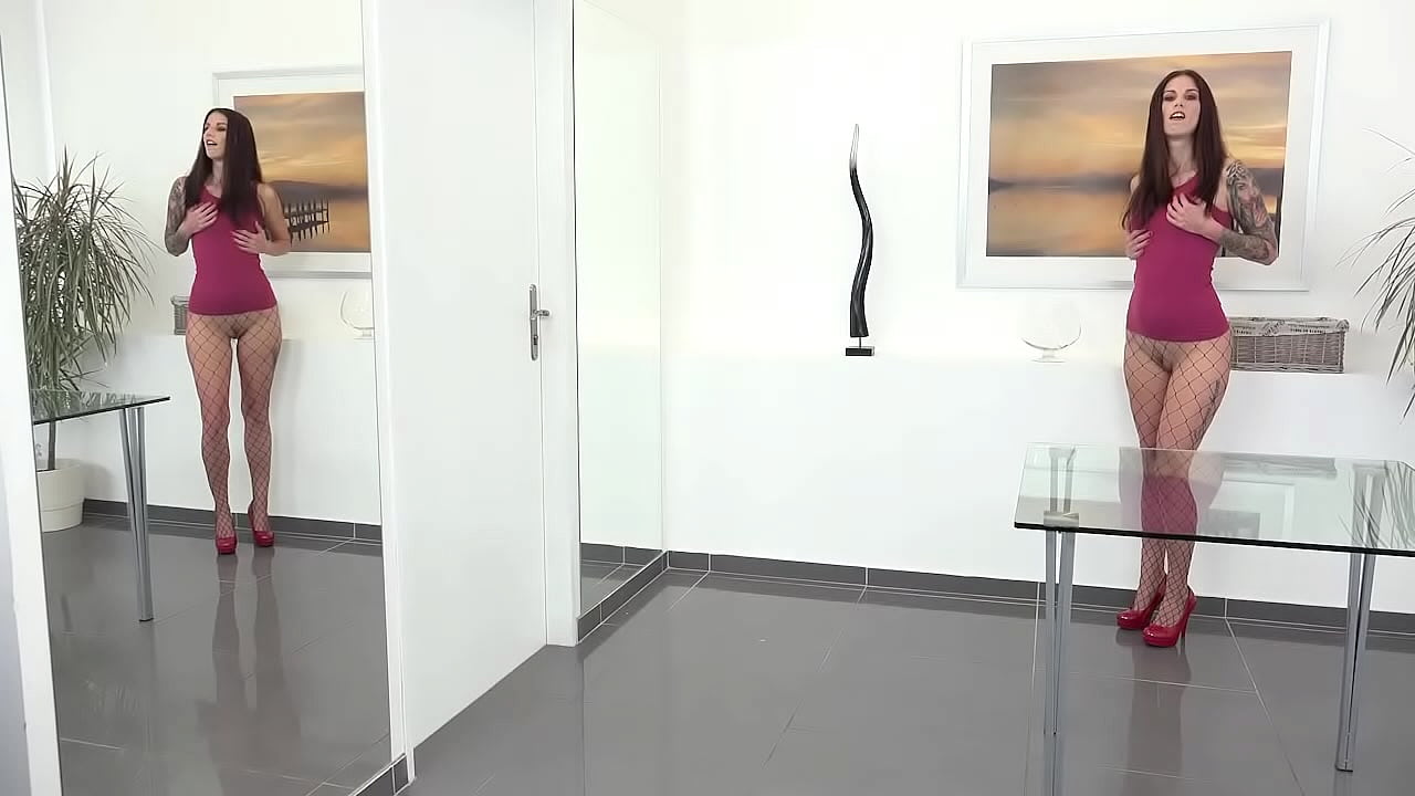 Closeup and orgasms while toying a glass dildo