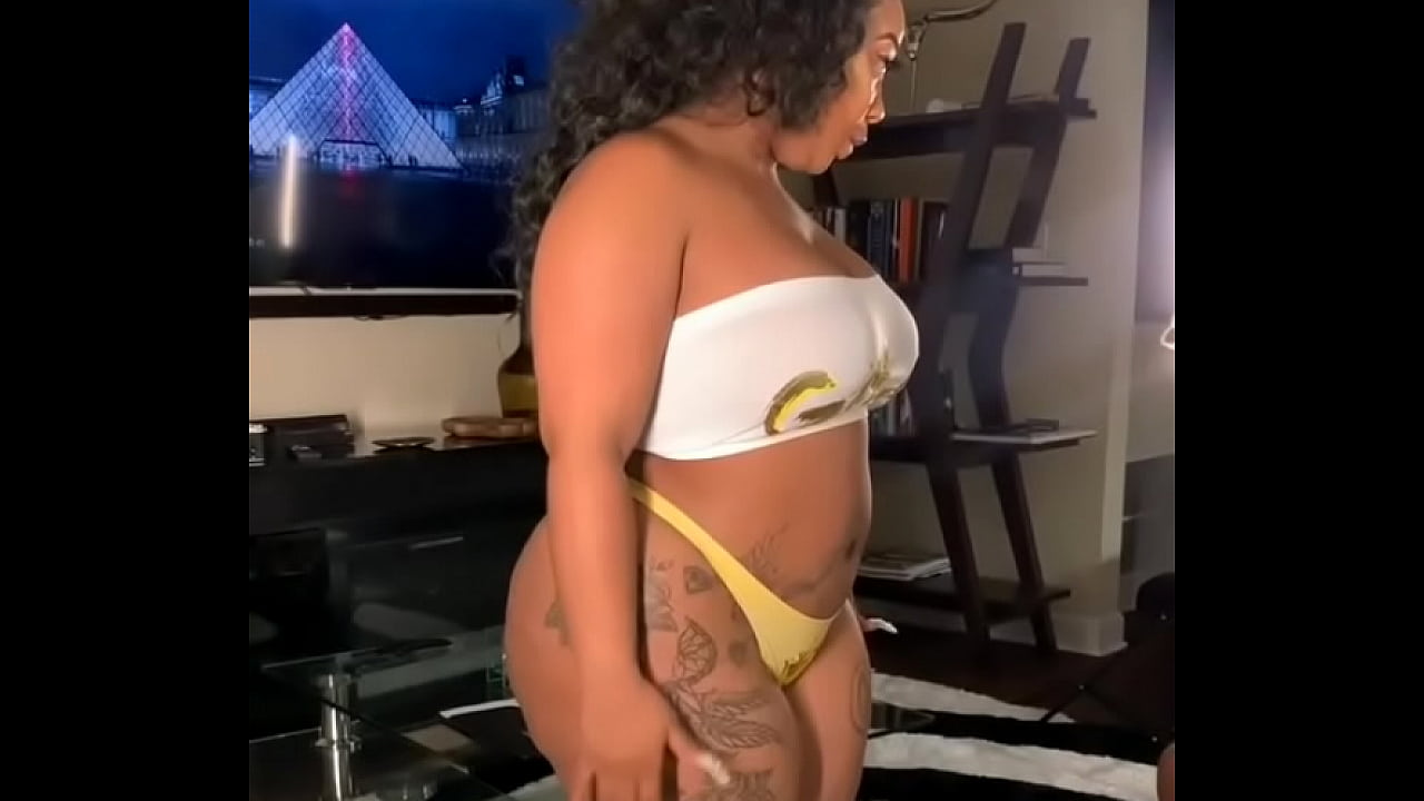 Thick model twerking at work