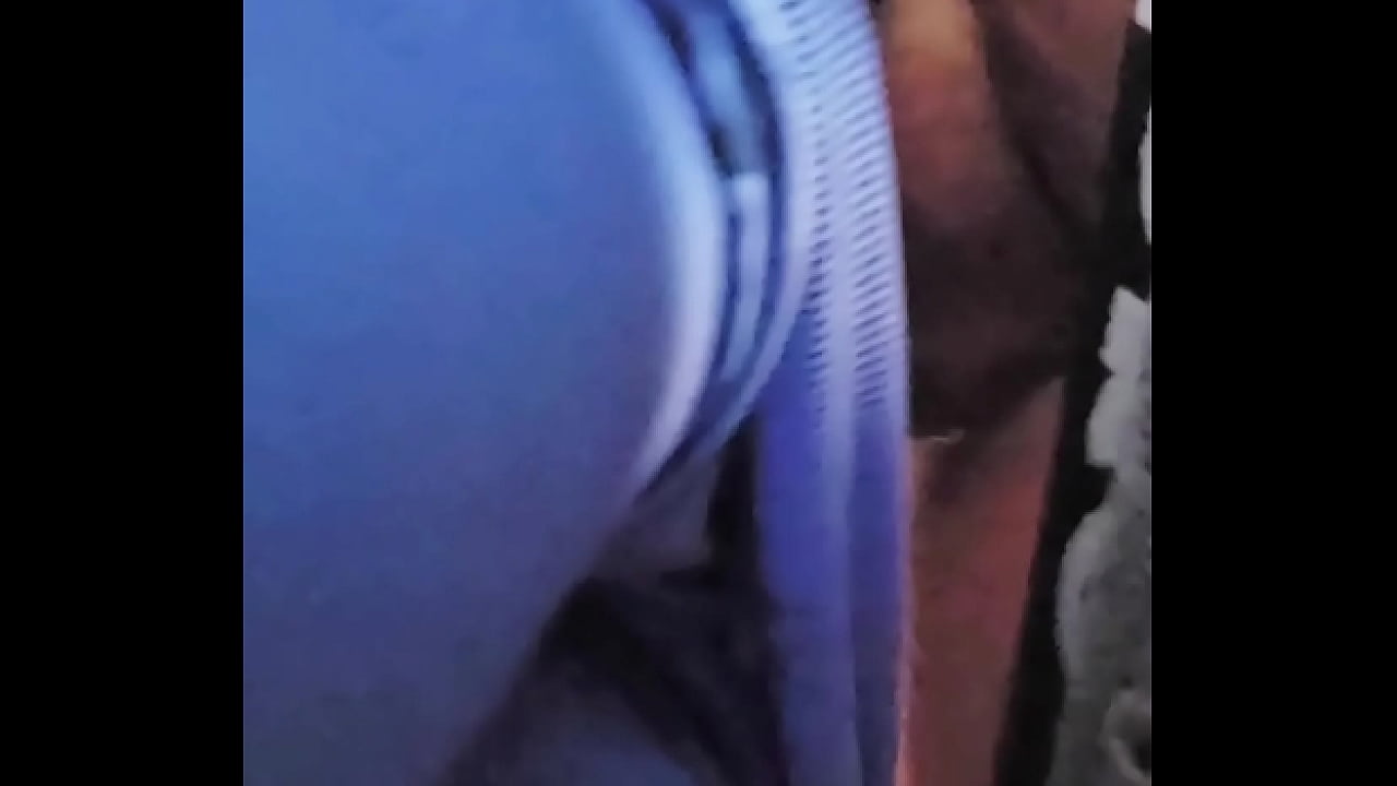 NO ME PUDE C9NTENER DE.METERSELA EN LA COCINA CUANDO ME.ENSE&Ntilde;O SU CULO